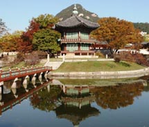 Gyeongbokgung Palace is an exquisite cultural gem located in the heart of Seoul. // © 2011 Pride Travel/S. Nathan DePetris